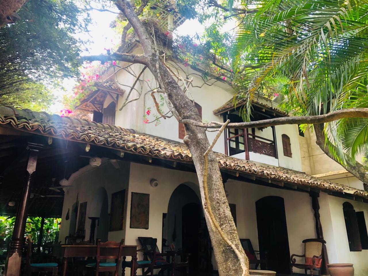 Hotel The Dream House Unawatuna Exterior foto